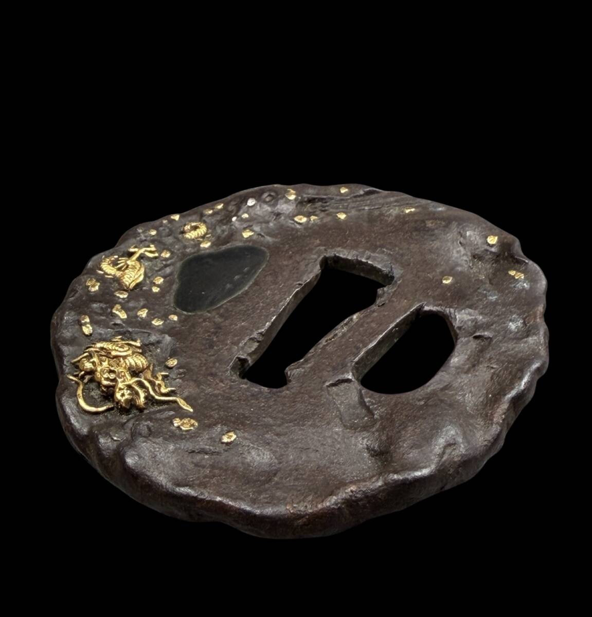Antique Dragon Tsuba – Mito School, Edo Period – With NBTHK Tokubetsu Kicho Certificate
