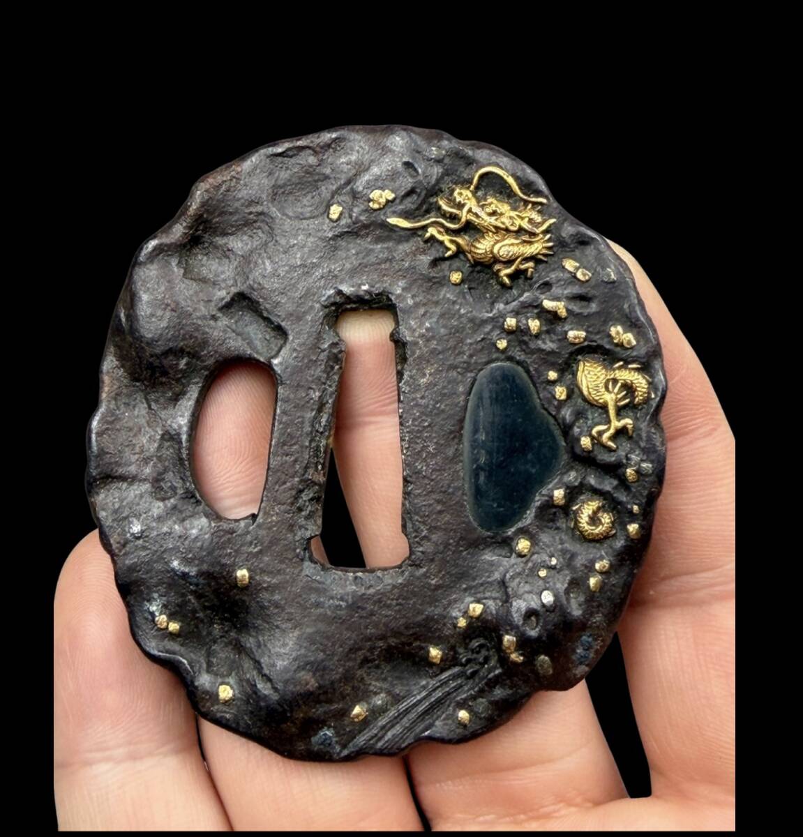 Antique Dragon Tsuba – Mito School, Edo Period – With NBTHK Tokubetsu Kicho Certificate