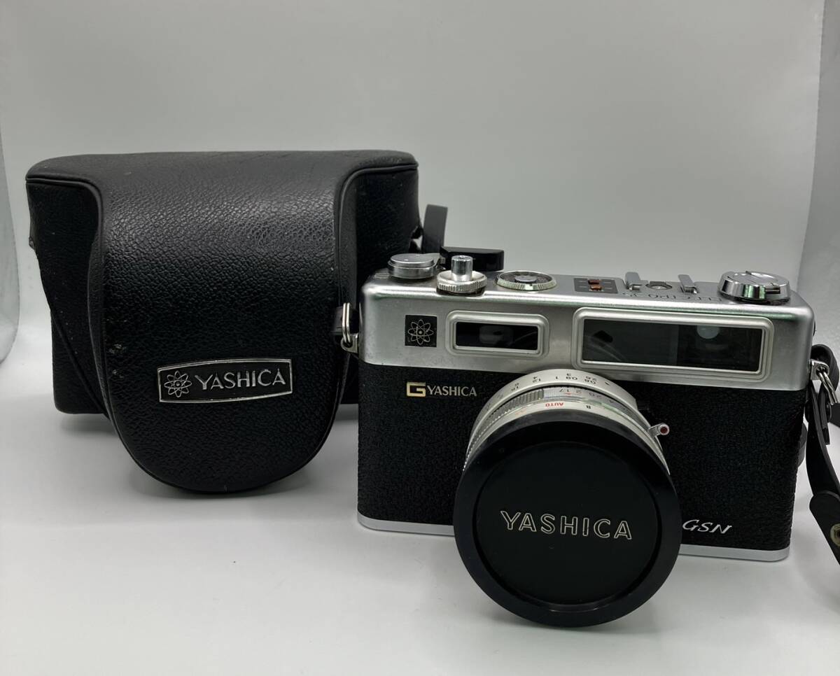 YASHICA Electro 35 GSN — Rangefinder Film Camera with YASHINON-DX 45mm f/1.7 Lens
